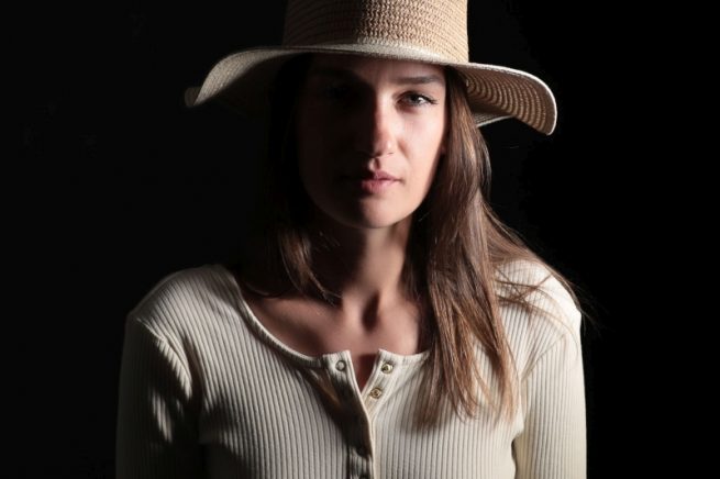 portrait de femme en couleur